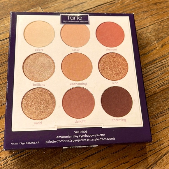 TARTE AMAZONIAN CLAY EYESHADOW PALETTE NEW - Picture 2 of 6